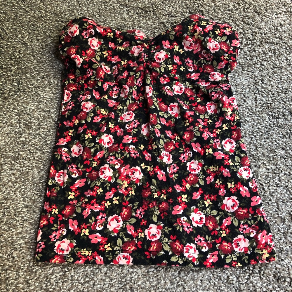 FOREVER XXI— Floral Strapless Top